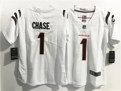 Women's Cincinnati Bengals #1 Ja'Marr Chase White Vapor Limited Jersey
