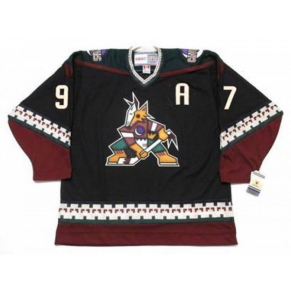 Phoenix Coyotes #97 Jeremy Roenick Black 1998 Vintage CCM Jersey