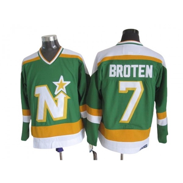 Minnesota North Stars #7 Neal Broten 1980's CCM Vintage Green Jersey